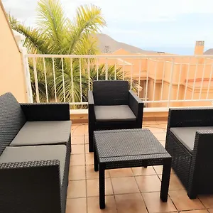 oceanblue-modern-king-size-1-bedroom-apartment-with.in-canary-islands.com/